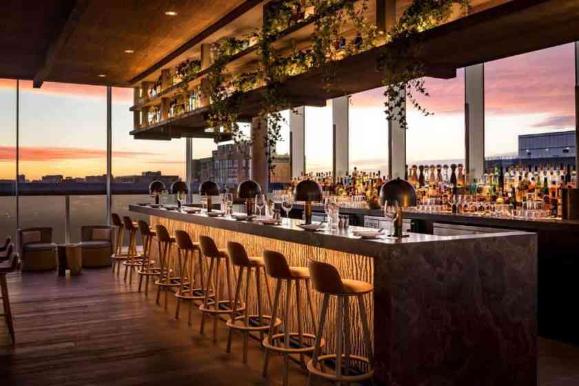1 Hotel Bar in Toronto