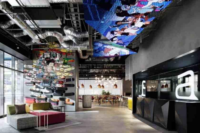 Aloft Osaka Dojima Lobby