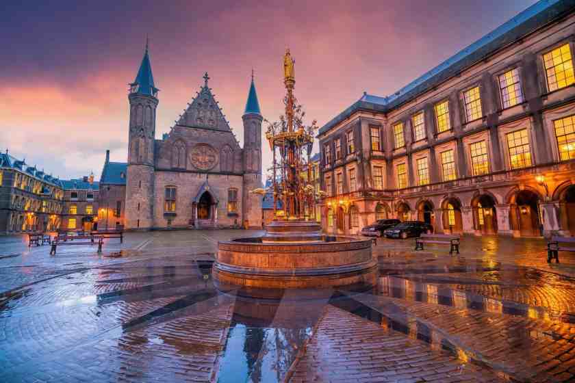 Binnenhof Palace