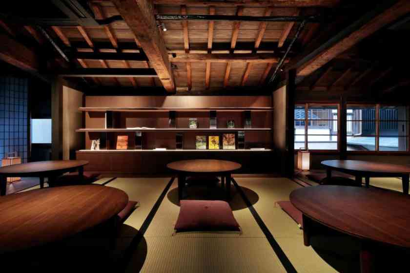 Candeo Hotels Karasuma Rokkaku Bar