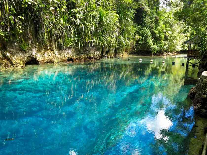 19 Breathtaking Places to Explore in The Philippines 29 Hinatuan Enchanted River