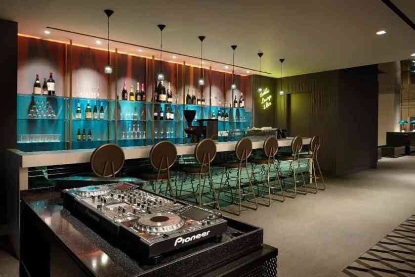 L7 Myeongdong by LOTTE Bar
