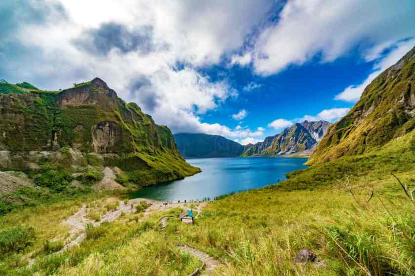 19 Breathtaking Places to Explore in The Philippines 24 Lake Pinatubo