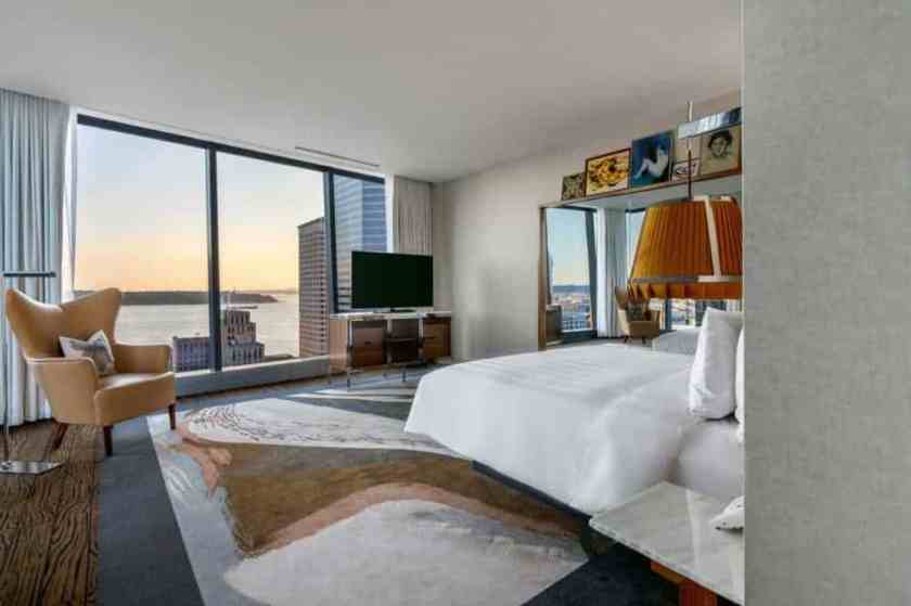 Lotte Hotel Guest Room