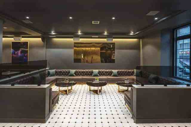 Lounge at Hotel St.Thomas l Global Grasshopper – travel inspiration for the road less travelled
