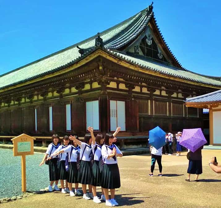 I took this shot at Sanjūsangen-dō Temple