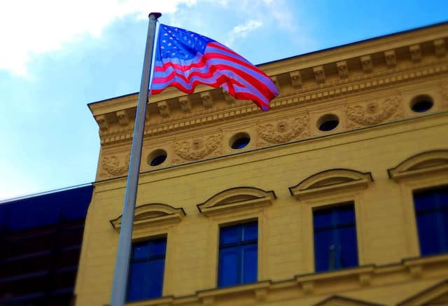 U.S. Embassy near the Brandenburg Gate in Berlin