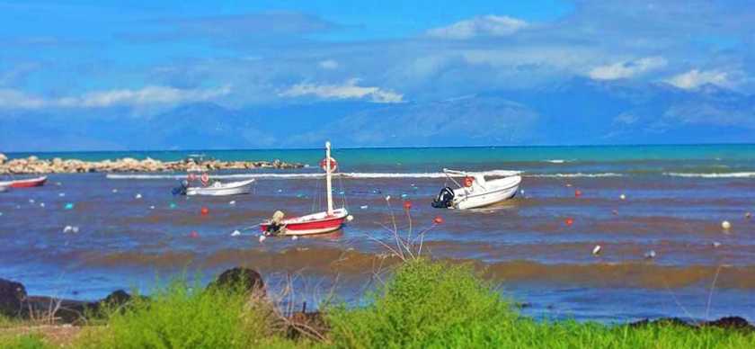 My snap of Roda Beach boats