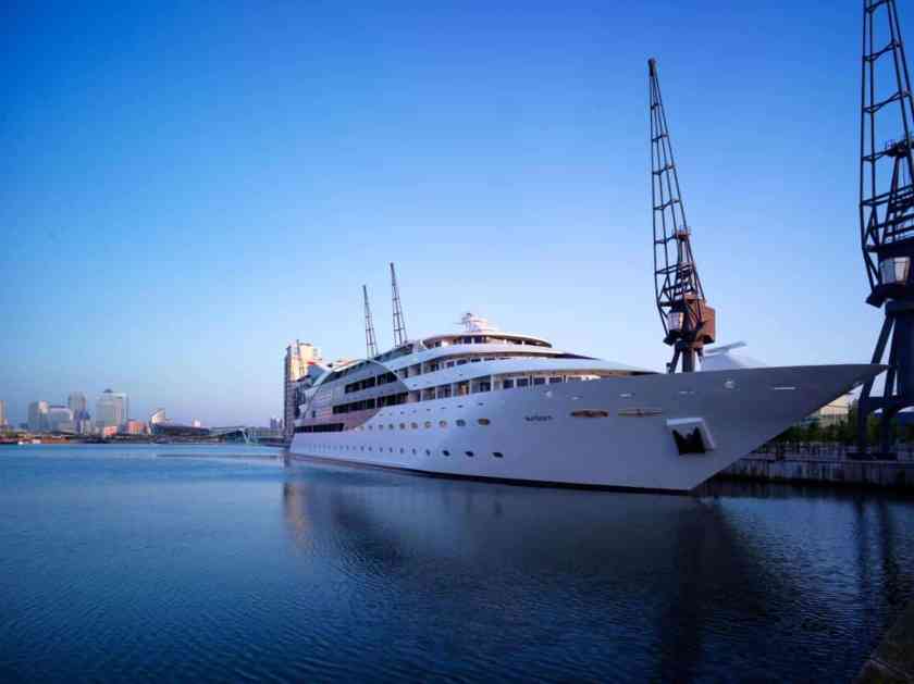 Sunborn Yacht Hotel Harbour View