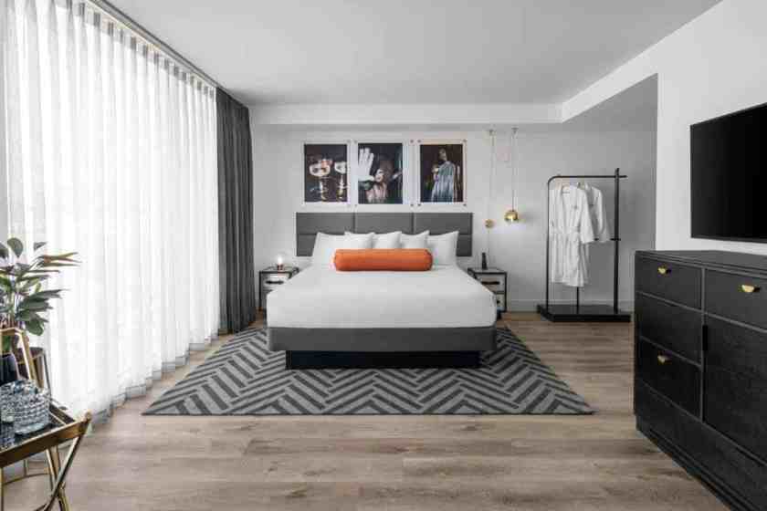 The ENGLiSH Hotel Guest Room l Global Grasshopper – travel inspiration for the road less travelled