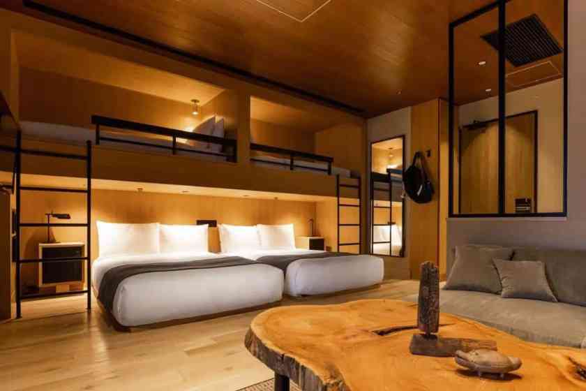 Trunk Hotel Bedroom