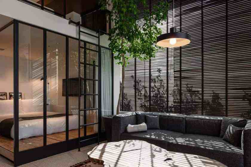 Trunk Hotel Suite