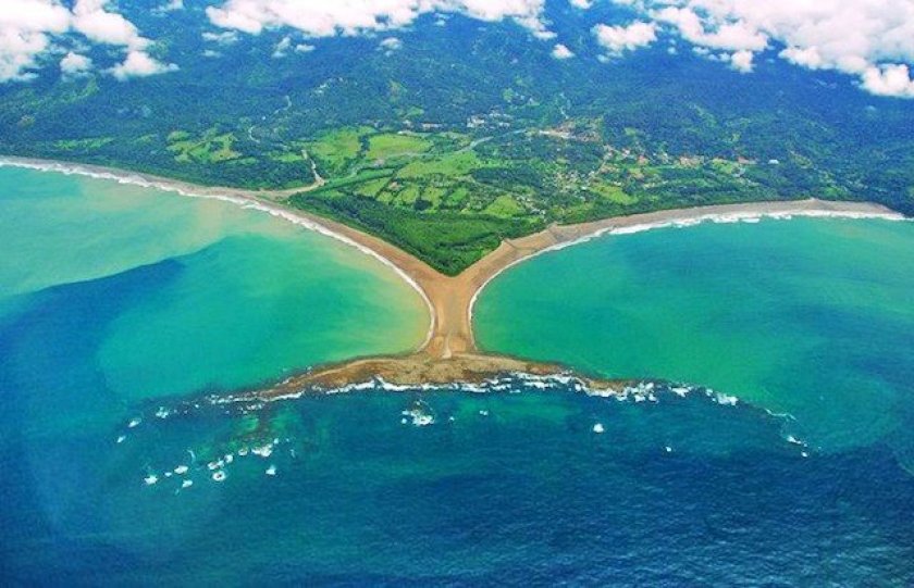 Whales-Tail-Uvita