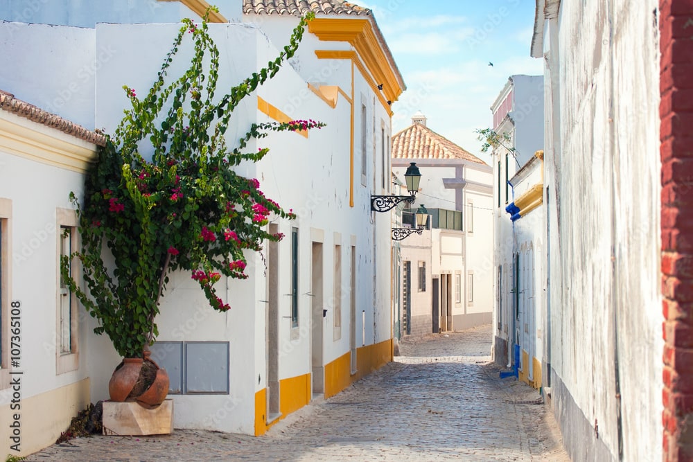 Faro: Algarve's Undiscovered Gem Through a Traveler's Eyes